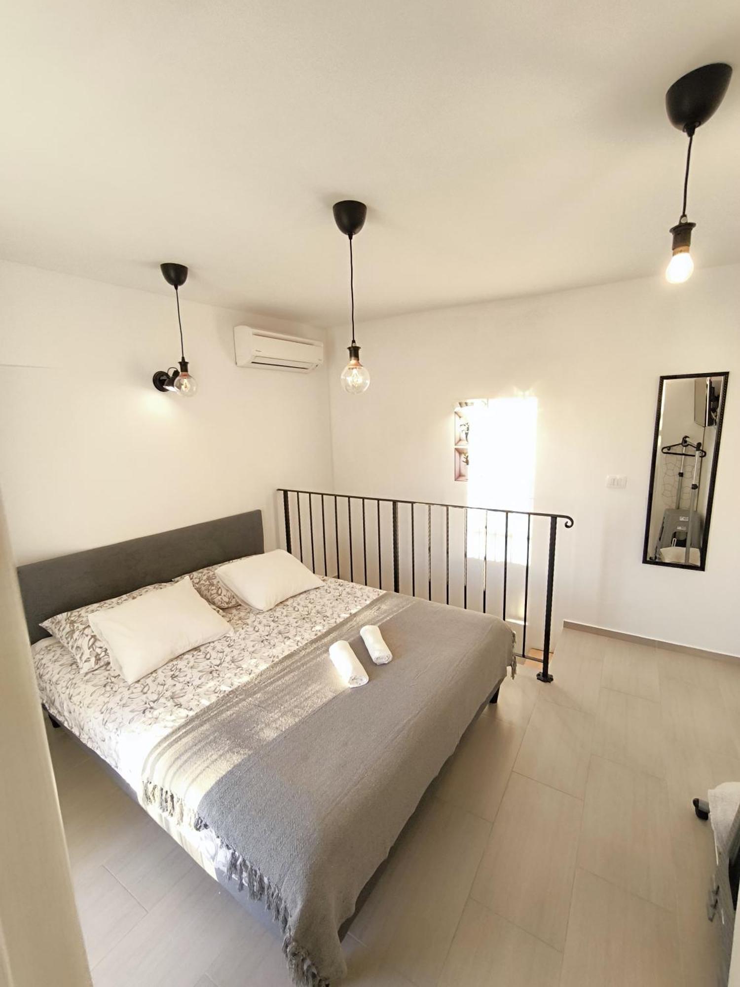 Studio apartment&room Niko Split Buitenkant foto