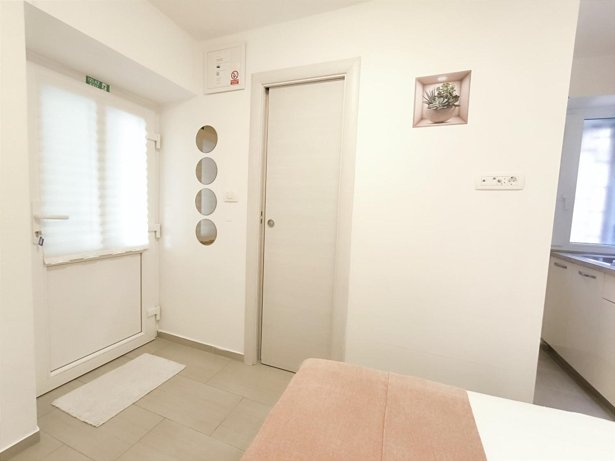 Studio apartment&room Niko Split Buitenkant foto
